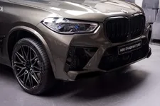 bmw-x5-m-competition-manhattan-green-16.webp