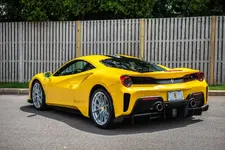 Ferrari-488-Pista-7.webp