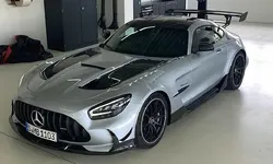Mercedes-AMG-GT-Black-Series.webp