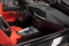bmw-z4-sapphire-black-magma-red-abu-14.webp