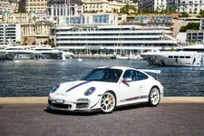 Porsche-911-GT3-RS-4.0-1.webp
