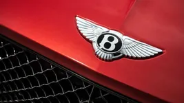 rainbow-bentley-continental-gt-v8-convertible.webp