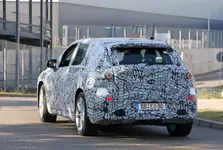 Mercedes-EQ-E-15.webp