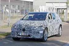 Mercedes-EQ-E-06.webp