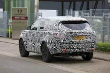 2022-range-rover-looks-ready-to-redefine-luxury-suvs-in-latest-spy-photos_11.webp