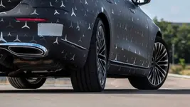2021-mercedes-benz-s-class-teaser-e-active-body-control(16).webp