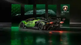 lamborghini-essenza-scv12.webp