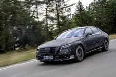 2022-mercedes-s-class-new-details-safety-3.webp