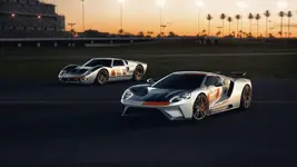 2021-Ford-GT-Heritage-Edition-18.webp