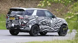 2021-land-rover-discovery-spy-photo(15).webp 2021-land-rover-discovery-spy-photo(15).webp