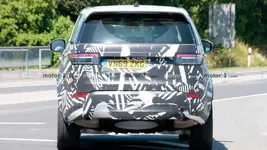 2021-land-rover-discovery-spy-photos(6).webp 2021-land-rover-discovery-spy-photos(6).webp