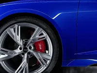 2021-Audi-RS6-Tribute-Edition-05.webp