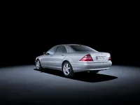17C752_050.webp