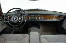 05C2263_157.webp