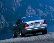 A99F1700.webp