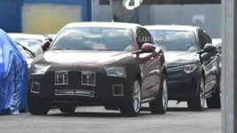 maserati-small-suv-first-spy-photo.webp