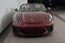 used-2019-porsche-911-speedster-10159-20279644-3-1024.webp