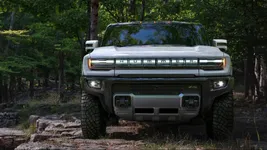 hummer-reveal-ext-gal-004-GMC-Hummer-BT1XX-FN-v1-0.jpg hummer-reveal-ext-gal-004-GMC-Hummer-BT1XX-FN-v1-0.jpg