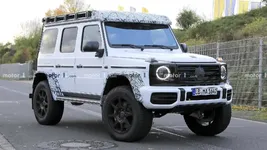 mercedes-g-class-squared-spy-photo.webp