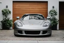porsche-carrera-gt-005.jpg