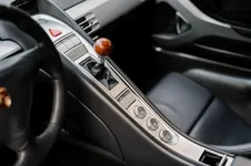 porsche-carrera-gt-009.webp