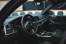 bmw-x7-xdrive40i-dark-shadow-edition-5.webp