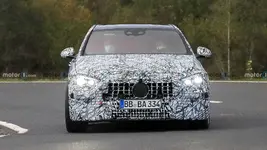 2022-mercedes-amg-c53-spy-photos(7).webp
