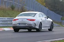 mercedes-cls-facelift-spied-nurburgring-9.webp