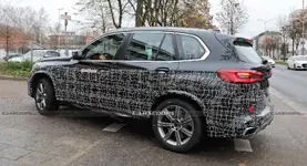 2022-bmw-x5-facelift-spy-16-2.webp
