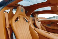 bugatti-chiron-les-legendes-du-ciel-12.webp