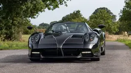 Pagani-Huayra-Roadster-2 (2).webp