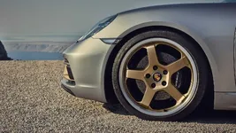 Porsche-Boxster-25-9.webp