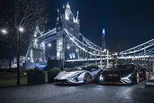 Lamborghini-London-Sians-5.webp