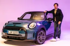 d-the-mini-cooper-se-collection-2021-01-2021-600px.webp