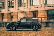 adow-edition-for-mini-countryman-and-clubman-600px.webp