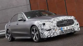 mercedes-c-klasse-w206sneak7.webp