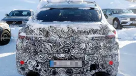 2022-bmw-x4-rear-spy-photo(1).webp