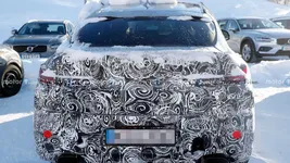 2022-bmw-x4-rear-spy-photo(1).webp