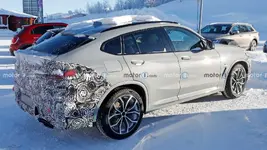 2022-bmw-x4-side-spy-photo.webp