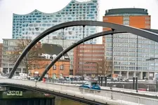 P90413398-the-mini-cooper-se-02-2021-600px.webp