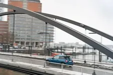 e-mini-cooper-se-electric-collection-01-2021-600px.webp
