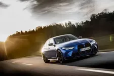 -sedan-frozen-portimao-blue-metallic-03-2021-600px.webp