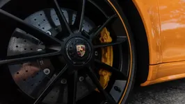 00024Porsche-911-Speedster.webp
