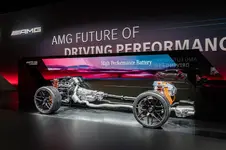 2048_Mercedes-AMG-E-Performance-TecDay-33.webp