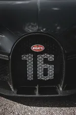 bugatti-chiron-pur-sport-300-milestone-car-14.webp