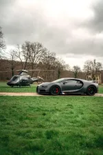 bugatti-chiron-sport-chiron-pur-sport-drive-event-paris-15.webp