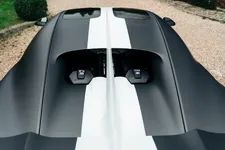 bugatti-chiron-sport-chiron-pur-sport-drive-event-paris-11.webp