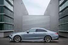 2022-Mercedes-AMG-CLS-53-14.webp