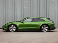 Porsche-Taycan_Turbo_S_Cross_Turismo-2022-800-0f.webp