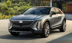 2022-Cadillac-Lyriq-1-1.webp